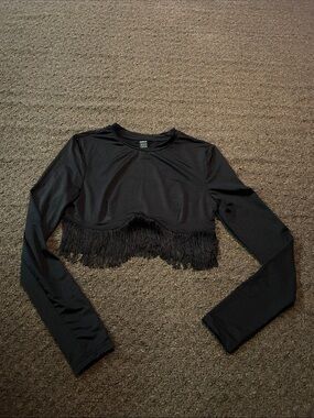SHEIN Black Long-Sleeve Cropped Fringe Top